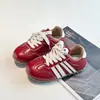 Sapatos femininos Agande tênis de treino 2026 Outono sapatos infantis Kids versáteis tênis de cano baixo para skate Tênis esportivos masculinos para atividades ao ar livre