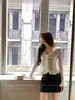Blusa de tricô branca com decote V e babados para mulheres, outono e inverno, suave e atraente, modeladora, tamanho único, disponível em preto, damasco, rosa e roxo