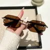 Moda Europea y Americana Marca de Nicho de Tendencia Gafas de Sol Retro para Mujer, Montura Sin Marco en Forma de Diamante Gafas de Sol Estilo Artístico para Hombre Transfronterizas Venta al por Mayor