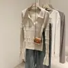 Top de punto acanalado morado de manga larga estilo coreano para mujer, nuevo modelo primavera 2025, corte ajustado, favorecedor, suave y acogedor, top base