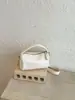 Bolso de mano retro de nicho transfronterizo tipo bolsa de almohada para mujer, nuevo bolso casual de alta moda elegante para el trabajo, de hombro y cruzado