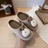 Pantuflas para niñas para usar al aire libre 2026 nuevo estilo de otoño pantuflas cerradas Birkenstock para niños mayores pantuflas de media caña sin cordones