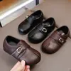 Zapatos de Cuero para Niñas Estilo Coreano Nuevo Otoño 2026, Zapatos Casuales de Suela Suave para Niñas Pequeñas, Mocasines Versátiles para Niños Pequeños