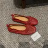 Mismo estilo que Grape Mom, piel de cordero súper suave~ Punta redonda, moño, fruncido elástico, corte bajo, bailarinas de tacón bajo para mujer