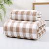 Toalla de baño japonesa de coral polar, simple, a cuadros, absorbente, gruesa y suave, de dos piezas, venta al por mayor