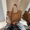 Bolso de Mano Pequeño de Nicho Francés para Mujer 2026 Nuevo Bolso de Hombro Retro de Moda Bolso Cruzado tipo Cubo de Gran Capacidad Elegante