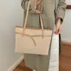 Textura de PU, gran capacidad, bolso tote elegante y genial con estampado de leopardo para ir al trabajo, envío directo disponible, colección otoño/invierno 2026, bolso de hombro para mujer