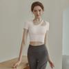Traje deportivo de manga corta para primavera, nuevo, amigable con la piel desnuda, para fitness, pilates, yoga, top con almohadilla en el pecho, camiseta de alta gama