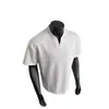 Camiseta de Verano Holgada Sencilla Color Sólido Estilo Retro Americano Manga Corta Cuello en V Casual Desestructurada para Hombre con Pequeño Diseño Mangas Cortas