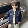 Chaqueta de Primavera y Otoño para Niños 2026 Nueva Chaqueta Elegante Estilo Coreano para Niños, Top Casual de Otoño para Bebé Niño, Moderno