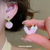 Pendientes de Corazón Color Melocotón con Tachuelas de Diamante Rosa y Aguja Plateada, Estilo Dulce y Único para Niñas, Pendientes de Lujo Ligero y de Alta Gama para Mujeres