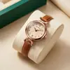 Reloj de Mujer para Examen de Alto Valor, Estilo Retro Pequeño Fragante, Ins Lujo Ligero Estudiante Esfera Pequeña Reloj de Cuarzo, Resistente al Agua