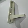 Ventana de Pantalla Cuadrada de Acero con Apertura Exterior y Manija Oculta de Acero Plástico con Manija Integrada y Caja de Cerradura para Uso en Puertas y Ventanas de Aleación de Aluminio