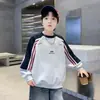 Moletom Masculino 2026 Novo Tendência Cool Patchwork Listrado Manga Longa Gola Redonda Estampa de Letras, Outono Casual Estiloso