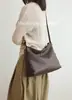 2026 Nuevo Estilo Bolso Cruzado de Hombro Versátil Casual Bolso de Axila de Cuero Genuino Nicho Retro Bolso Tote de Gran Capacidad Elegante