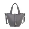Bolso de diseño de nicho de moda para mujer 2026 nuevo bolso de mano popular de celebridad de internet bolso cubo versátil