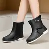 Botas de lluvia cortas para mujer con forro polar extraíble, zapatos impermeables cálidos, zapatos de goma antideslizantes para mujer, adecuados para trabajos de cocina