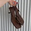 Sandalias de verano nuevas para mujer estilo francés con tacones finos, tira trasera, tacón de gato y diseño de espiga