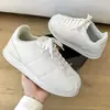 Novos sapatos de inverno 2026 para homens, tênis casuais da moda, com sola grossa, respiráveis, versáteis e estilosos