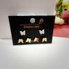 Exquisitos aretes pequeños de mariposa micro-incrustados, aretes de diseño elegante y suave 2023 nuevos, joyería simple para la oreja que combina con todo