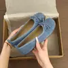 Zapatos Planos Plateados de Mujer Estilo Retro Francés Suela Suave 2026 Otoño Mocasines Estilo de Noche Lazo Zapatos Planos Rojos Ballet