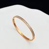 Pulseira de Aço Titânio Sensação de Alto Nível Nicho Estrelas por Todo o Céu Não Caem com Diamante Exquisita e Generosa Estilo Ins Pulseira de Diamantes Completa