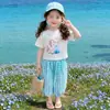 Conjunto de Camiseta de Manga Curta com Strass Branca de Neve para Meninas e Calça Xadrez Fina de Verão Duas Peças à Prova de Mosquitos Estilo Coreano