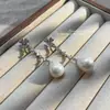 Pendientes de Clip de Moda Populares Transfronterizos con Borlas, Flor de Cuatro Hojas Elegantes, Pendientes de Clip Clásicos, Personalidad Exquisita, Pendientes Frescos de Nicho