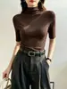 Camiseta negra de cuello alto medio, manga media para mujer, nueva colección otoño/invierno 2026, elegante y ajustada, top de capa base de manga de tres cuartos