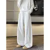 Calça Casual Reta Solta Desconstruída com Corte Curvo Outono Nova Sweatpants High Street para Homens com Costura Visível Tendência 2026 Estilo Americano Color Block