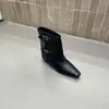 Botines Cuadrados Estilo Coreano para Mujer 2026 Moda Versátil Tendencia Coreana Nuevo Estilo Otoño/Invierno Correa Doble Hebilla Tacón Medio Botas de Moda