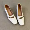 Estilo piel suave~Altura interior que aumenta tacón grueso retro francés punta cerrada zapatos de mujer que aumentan la altura para uso en exteriores, nuevo modelo verano 2026