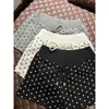 Shorts Deportivos de Estilo Coreano con Cordón de Lunares para Mujer Verano 2026 Nuevos Casual Versátiles Cintura Alta Adelgazantes Ajustados al Cuerpo Hot Pants
