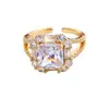Anillo Cuadrado de Moda Europea y Americana de Lujo Ligero, Super Brillante, Diseño de Nicho de Venta Caliente para Compromiso y Boda con Incrustación de Circonita, Anillo Abierto Ajustable