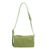 Bolsa de mão retro camurçada fosca para outono e inverno, uma bolsa estilosa e elegante com uma paleta de cores suaves, perfeita como bolsa de ombro, bolsa de mão pequena ou bolsa transversal, e também disponível como bolsa cilíndrica