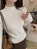 Blusa de manga longa base branca com gola alta meia, justa ao corpo, novo estilo outono e inverno, suéter com barra desfiada, top preto de manga longa