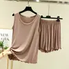 Conjunto de duas peças adequado para usar por cima de outras roupas, conjunto de pijama plus size para mulheres, shorts de verão com babados, roupa para ficar em casa, regata solta de modal