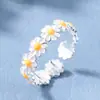 Anel Pequeno de Margarida, Estilo Floresta, Fresco e Simples, Resina de Flor Branca de Verão, Estilo Coreano, Acessório de Mão Ajustável Simples para Uso Diário para Mulheres