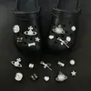 Decoraciones DIY para Zapatos Crocs: Accesorios de Pedrería de Saturno, Nuevos Encantos 3D Versátiles y Creativos para Zapatos, Desmontables