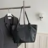 Bolso tote de hombro cruzado europeo y americano de gran capacidad para el día a día 2026 moda tejido personalizado moderno simple para mujer