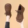 Mocasines retro redondos populares europeos y americanos para mujer, nuevo estilo otoño 2026, con cordones, suela gruesa, cómodos, hacen que los pies se vean más pequeños, zapatos de mujer estilo Birkenstock