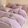Nuevo Juego de Cama de Cuatro Piezas 2026, 230g, Doble Cara, Cachemira Sintética, Color Sólido, Bordado, Terciopelo de Leche - Festivo y Alegre