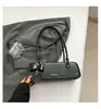 Design de Nicho Bolsa de Ombro Único para Axila Bolsa de Mão Feminina Bolsa Almofada 2026 Novo Modelo Bolsa Baguete Versátil da Moda para Venda Transfronteiriça