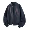 Jaqueta vermelha estilo americano para homens, coleção de outono, silhueta curta, gola alta, jaqueta bomber de corte solto, cleanfit, marca moderna, peça de sobreposição estilosa e descolada