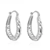 Pendientes de Dos Anillos con Forma de Flor Calada Populares Transfronterizos en Forma de U con Estilo Exagerado, Joyería de Estilo Retro Europeo y Americano, Venta Directa de Fábrica
