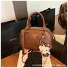 Bolsas Casuais de Design de Nicho da Moda Transfronteiriças para Mulheres 2025 Nova Bolsa Transversal Retrô Bolsa de Mão Pequena Feminina