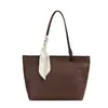 Bolsa de Gran Capacidad Transfronteriza para Mujer Sensación de Alta Gama Nuevo Estilo 2026 Bolso de Trabajo para el Desplazamiento Bolso de Hombro Único para Mujer Versátil y de Moda