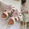 Sandalias Niña Fuegos Artificiales 2026 Verano Nuevas Punta Cerrada Huecas Transpirables Suela Plana Transpirables Cómodas Antideslizantes Bebé Playa