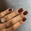Esmalte de Uñas Acabado al por Mayor Color Sólido Clásico Monocolor Manicura Uñas Postizas Uñas Rectangulares Parches de Uñas Portátiles