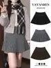 Falda Corta de Lana Gris para Mujer Otoño Invierno 2026 Nueva Tejida para Estaturas Bajas Falda de Punto Línea A Falda Plisada Estilo Miu